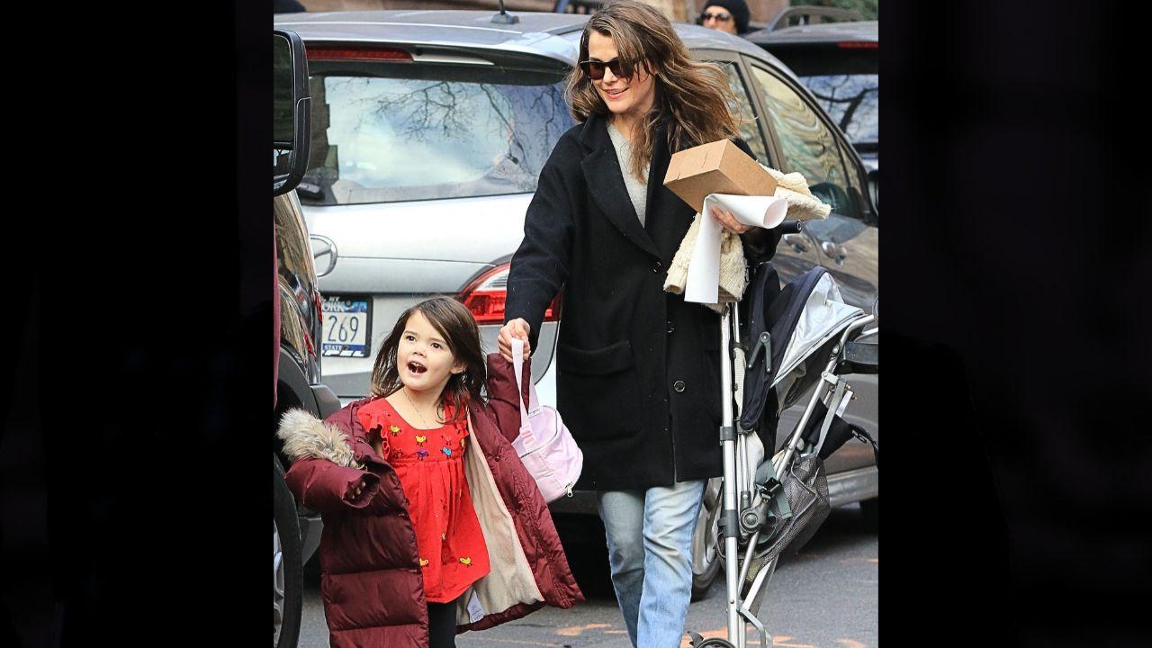 Image of Willa Lou Deary and Keri Russell.