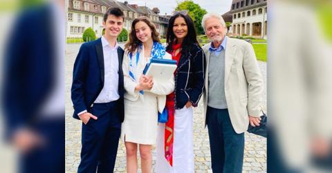 catherine zeta jones michael douglas dance kids