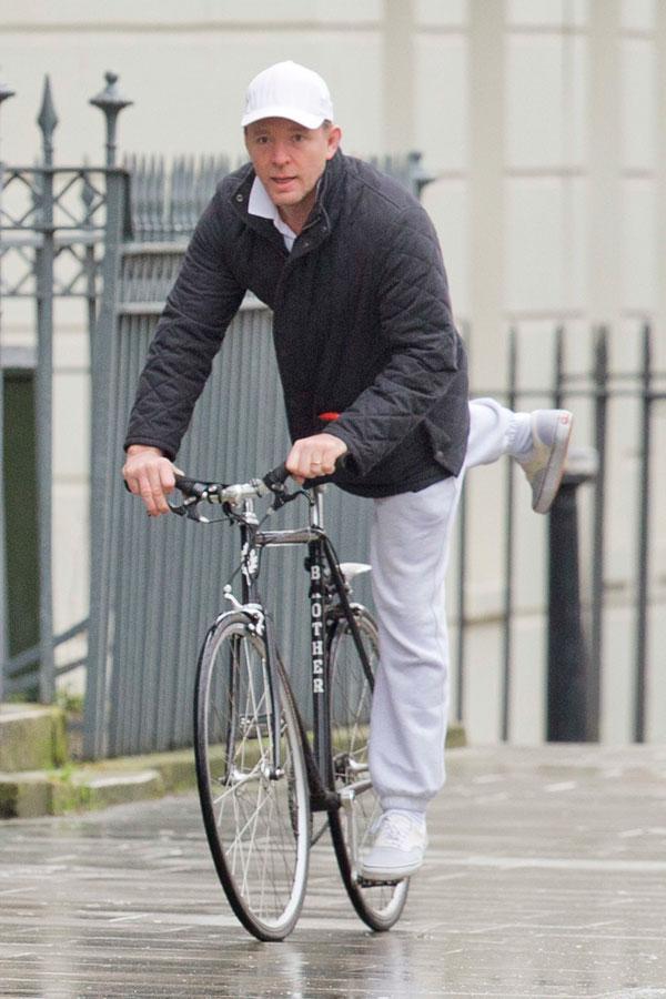 rocco ritchie guy ritchie bike ride