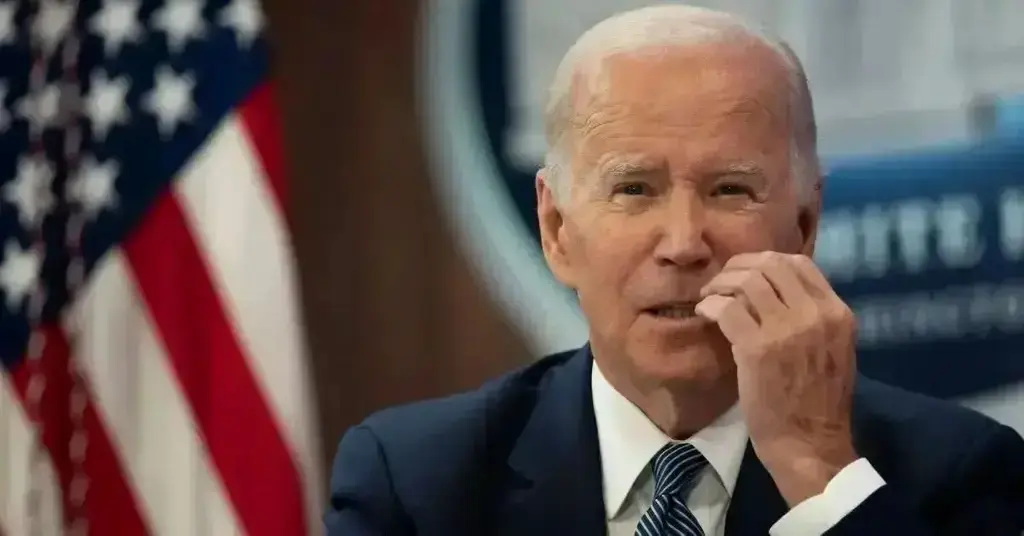 barack obama urges joe biden drop out  presidential race