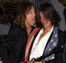2009__11__aerosmith 225×216.jpg