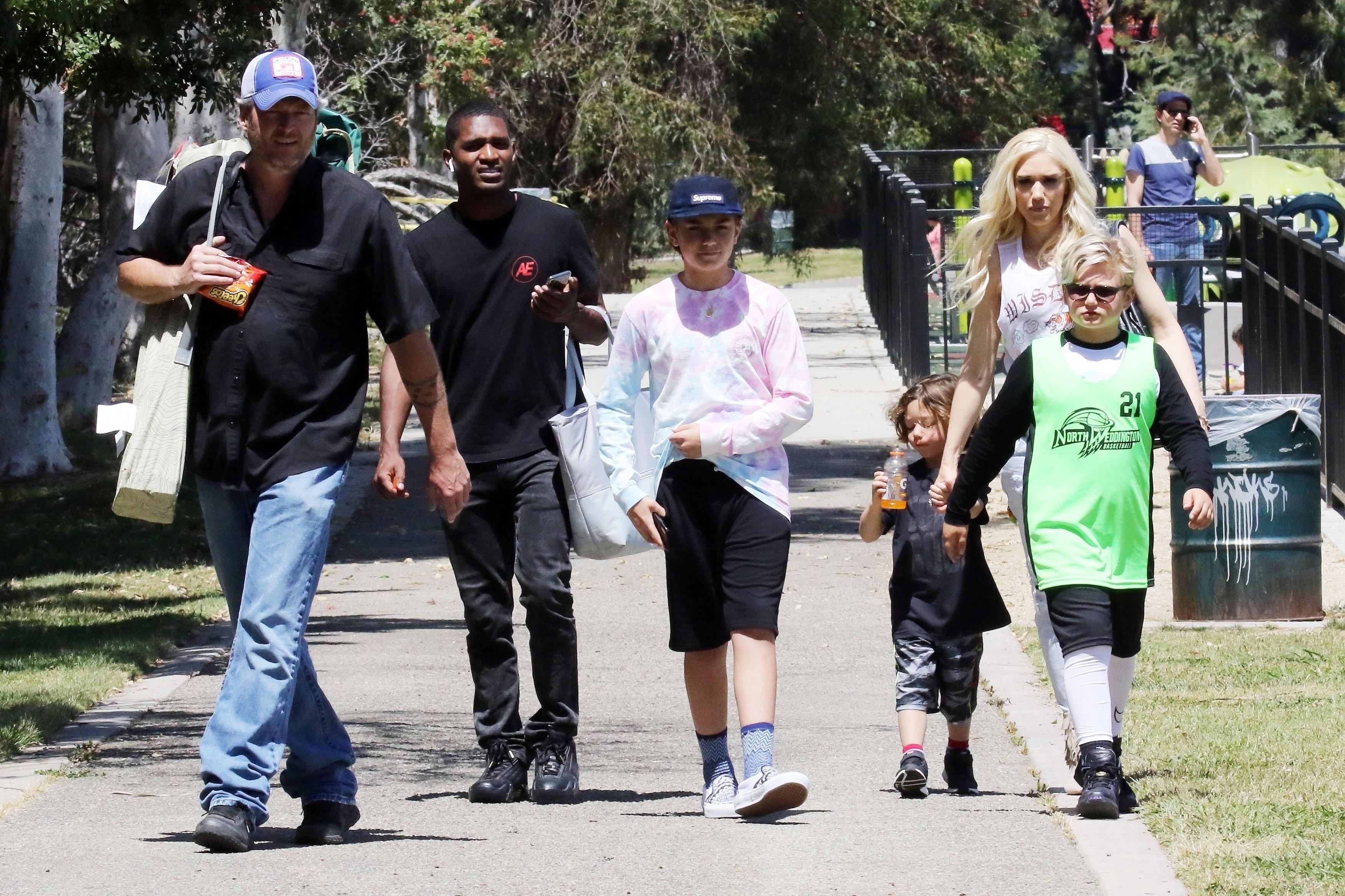 *EXCLUSIVE* Gwen Stefani and Blake Shelton spend time with the boys at a basketball game