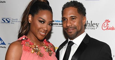 Kenya moore shares ultrasound video amid pregnancy hoax rumors