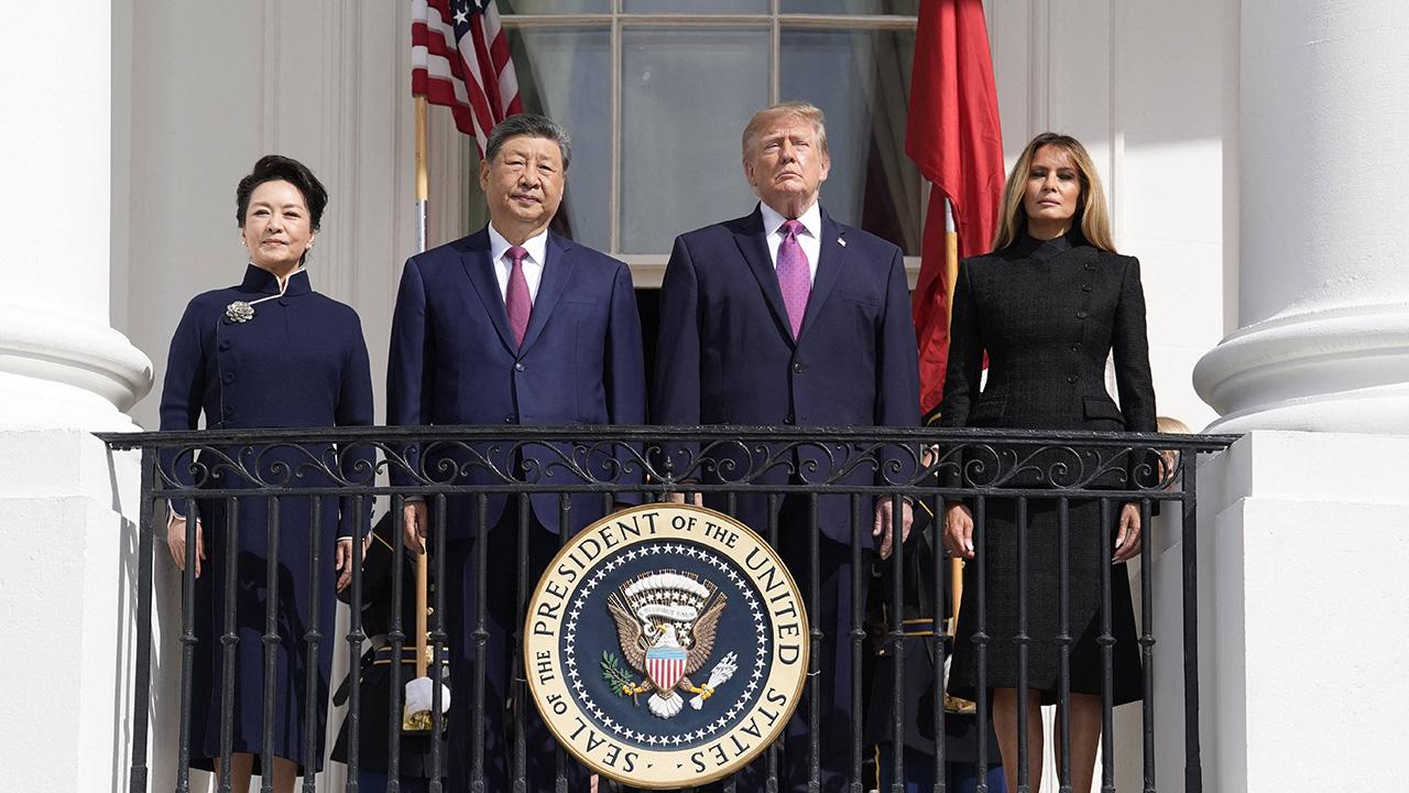 photo of The POTUS was also accused of sharing altered images from his greeting with Xi Jinping.