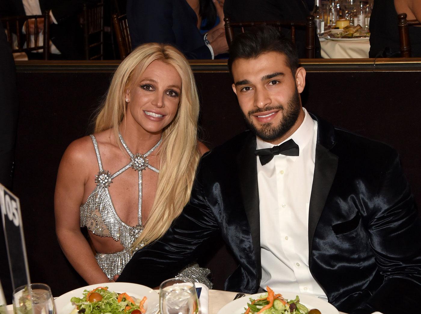 britney-spears-rehab-instagram-post-boyfriend-sam-support