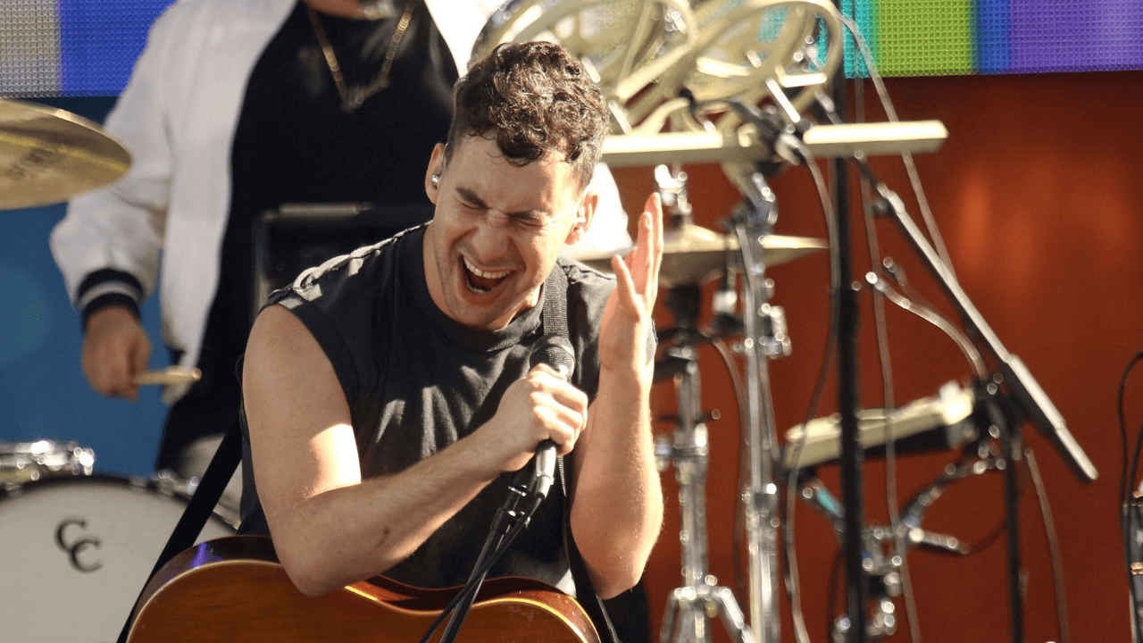 Image of Antonoff urged famous musicians to defy strict promoter demands.