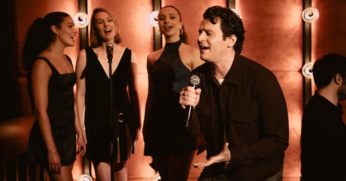 photo of Jonathan Groff. 