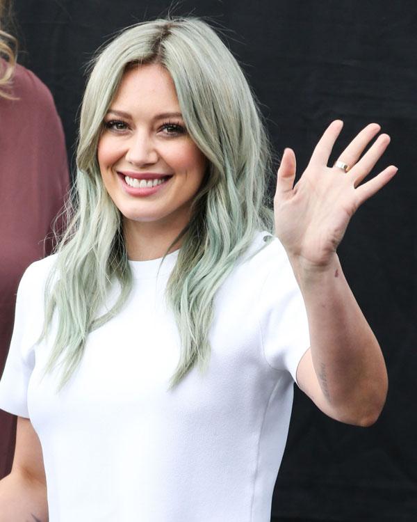 Hilary duff tinder 05