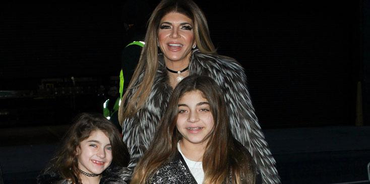 Teresa Giudice & Her Daughters' Drake Concert Outfits: Photos 