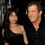 2010__07__Oksana_Griigorieva_Mel_Gibson_July20newsne 148×150.jpg