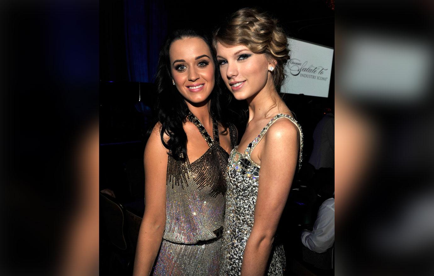 Taylor Swift & Katy Perry