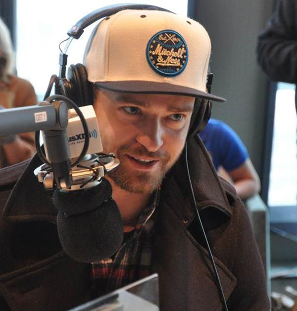 OK! Quick Pics: Justin Timberlake Gets Behind the Mic, Katy Perry ...