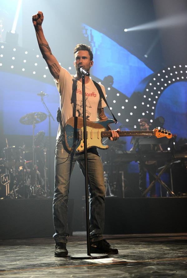 Adam-Levine-I-Heart-Radio