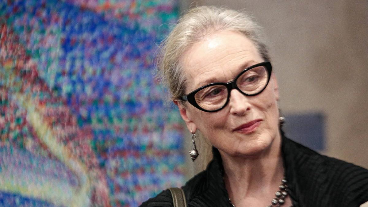 image of Meryl Streep is a vocal critic of the president. 