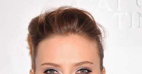 Ok_11813_scarlett johansson_broadway show_premiere_close up_image_high_res.jpg