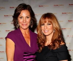 2011__08__Jill_Zarin_Luann_de_Lesseps_August15 300×265.jpg