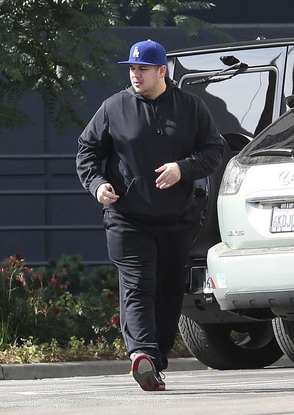 Rob kardashian weight gain danger splash 03