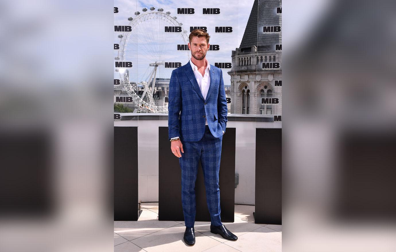 Tessa-Thompson-Chris-Hemsworth-London-Photocall