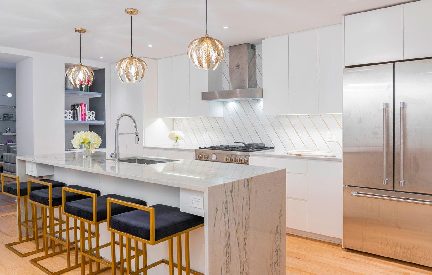 celebrity artist and designer elizabeth sutton reveals her chic manhattan townhouse