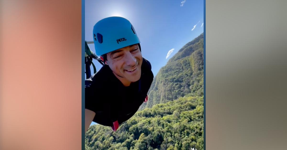 Photo of The reporter went skydiving on New Year's Day.