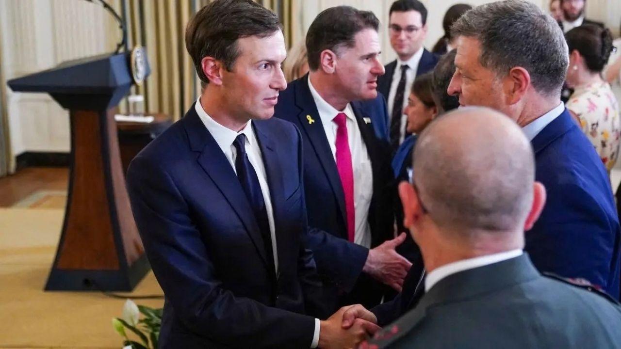 Image of Jared Kushner suggested that Ukraine could just hand over the territories Russia has been fighting for to reach a mutual peace deal.