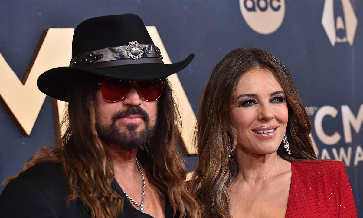 Billy Ray Cyrus,Elizabeth Hurley
