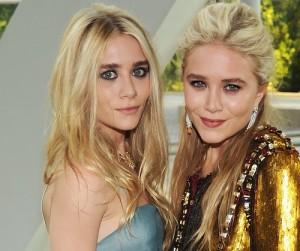 2011__06__Mary_Kate_Ashley_Olsen_June13 300×269.jpg