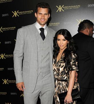 Kris humphries kim kourtney kardashian nov30.jpg