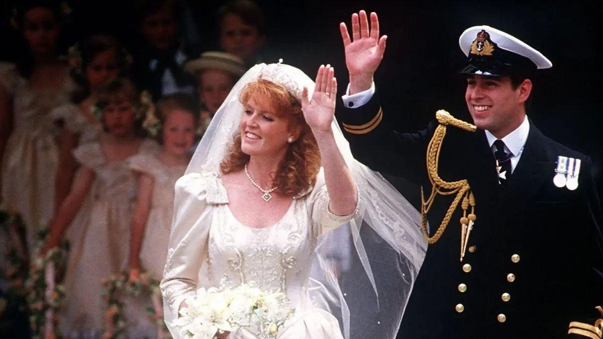 image of prince Andrew and Sarah Ferguson 