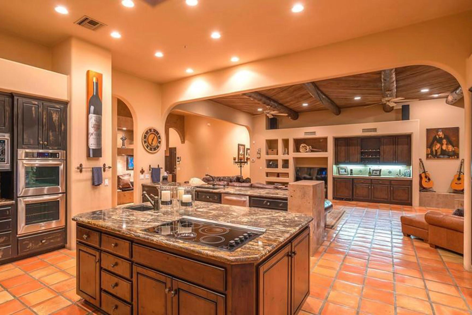 bret michaels arizona home