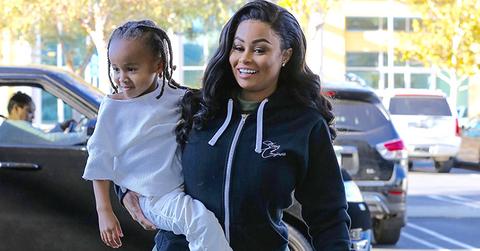Exclusive… Rob Kardashian & Blac Chyna Visit The Dentist In Calabasas With Chyna’s Son King