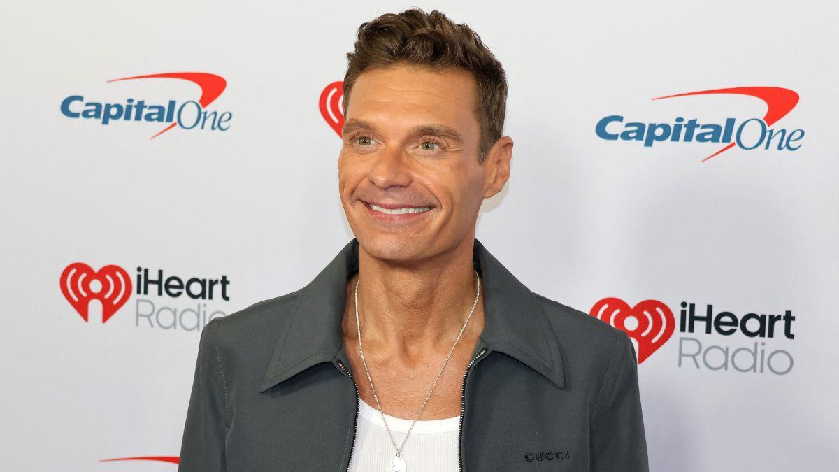 Photo of Ryan Seacrest's fitness routine is reportedly under scrutiny among his team.