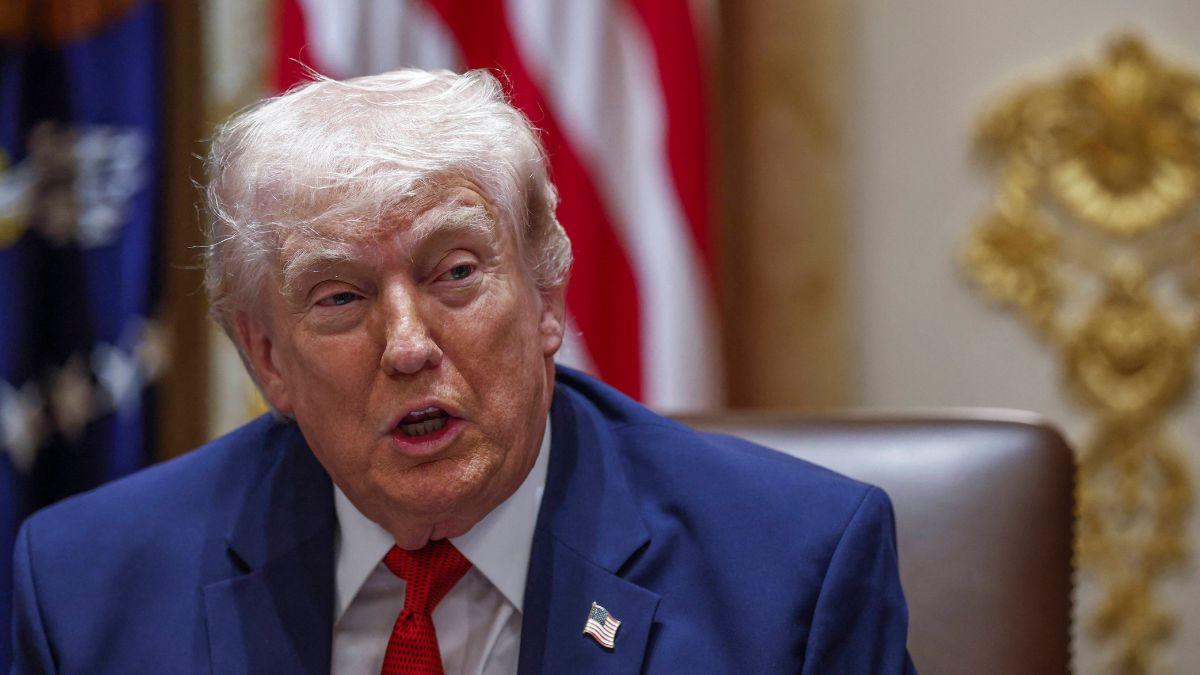 Image of Donald Trump questioned Jessica Tarlov's polling commentary on air.