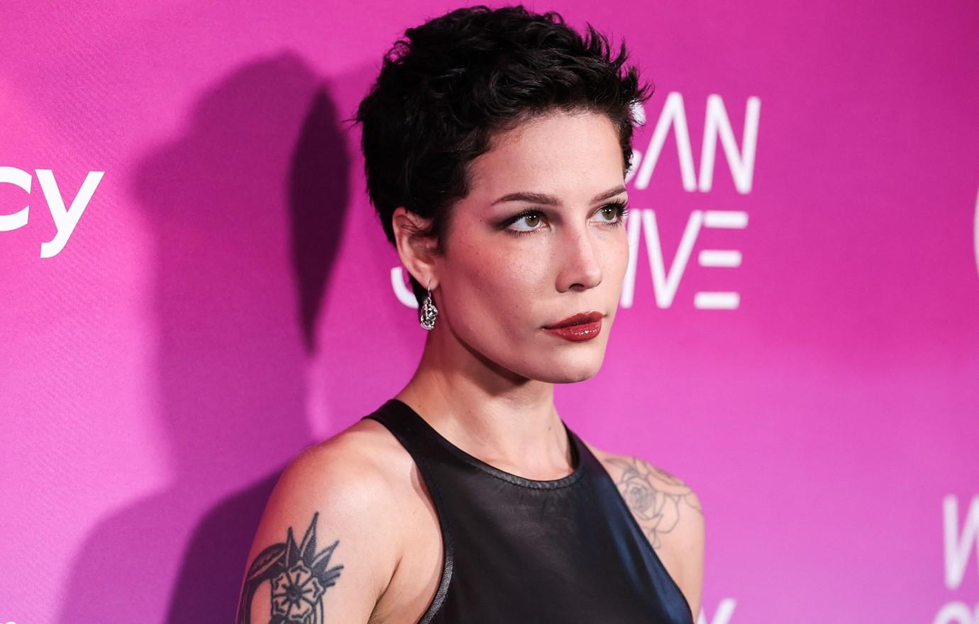 halsey feels ugly whole time sick unrecognizable