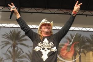 2011__02__Bret_Michaels_Feb18newsnea 300×201.jpg