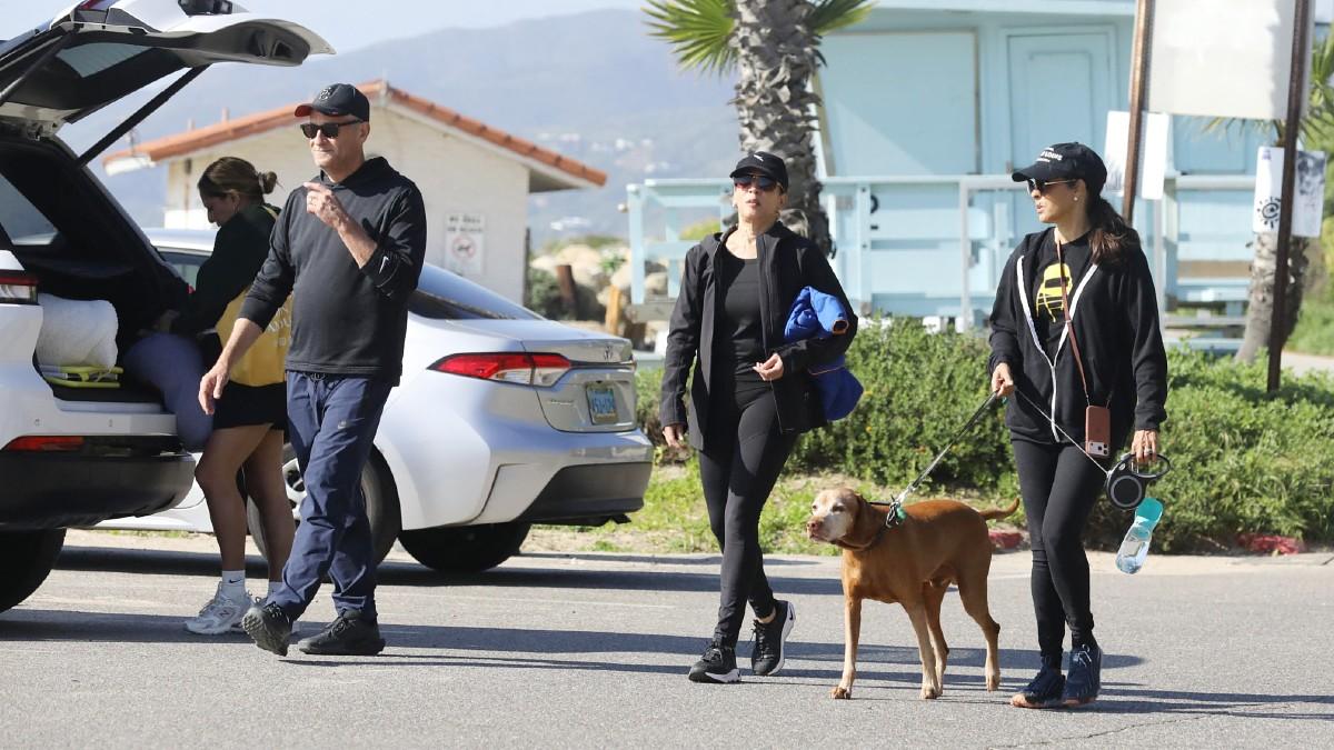 Image of Kamala Harris dressed casually alongside her husband.