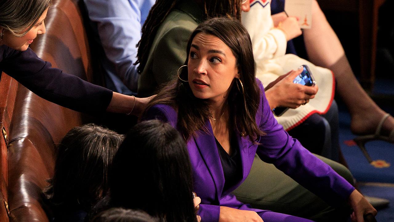 photo of The donor praise the politician's 'very sharp political and policy skills.'