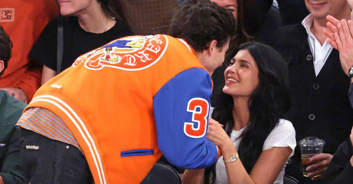 kylie jenner timothee chalamet making out knicks game watch