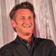 2010__05__Sean_Penn_Feb26newsne 225×223.jpg