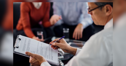 how insurance companies evaluate car accident claims in texas