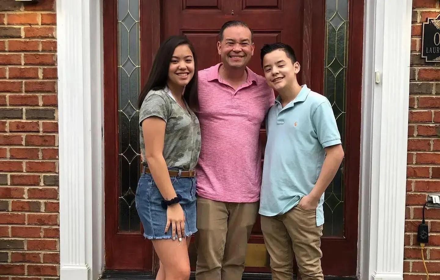 collin gosselin snubs mom kate siblings graduation post ignored ceremony