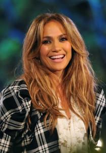 2011__04__Jennifer_Lopez_April21news 209&#215;300.jpg