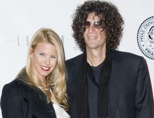 2011__04__beth_howard_stern 300&#215;231.jpg