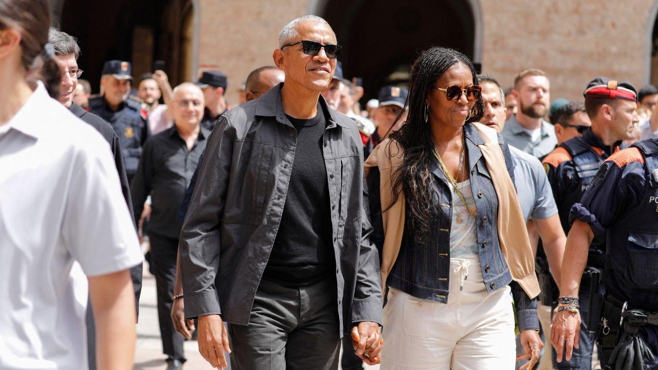 image of Barack Michelle Obama