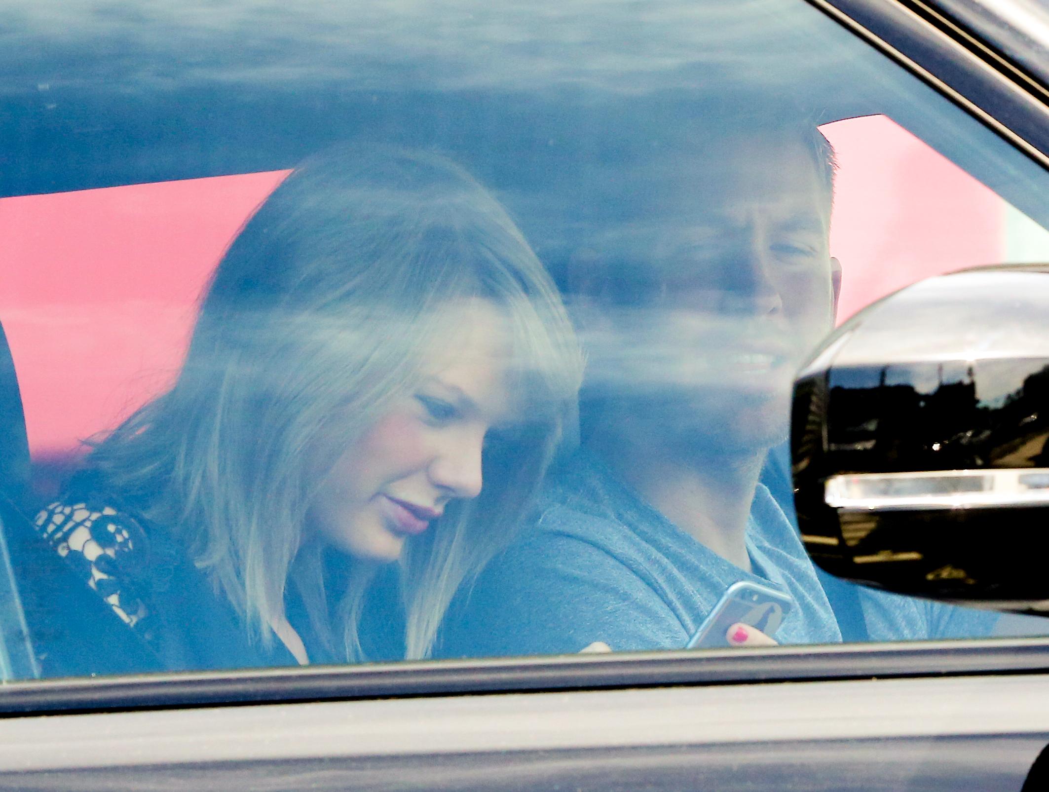 EXCLUSIVE: INF &#8211; Taylor Swift &amp; Calvin Harris Leave Her House Together After Reportedly Spending The Night