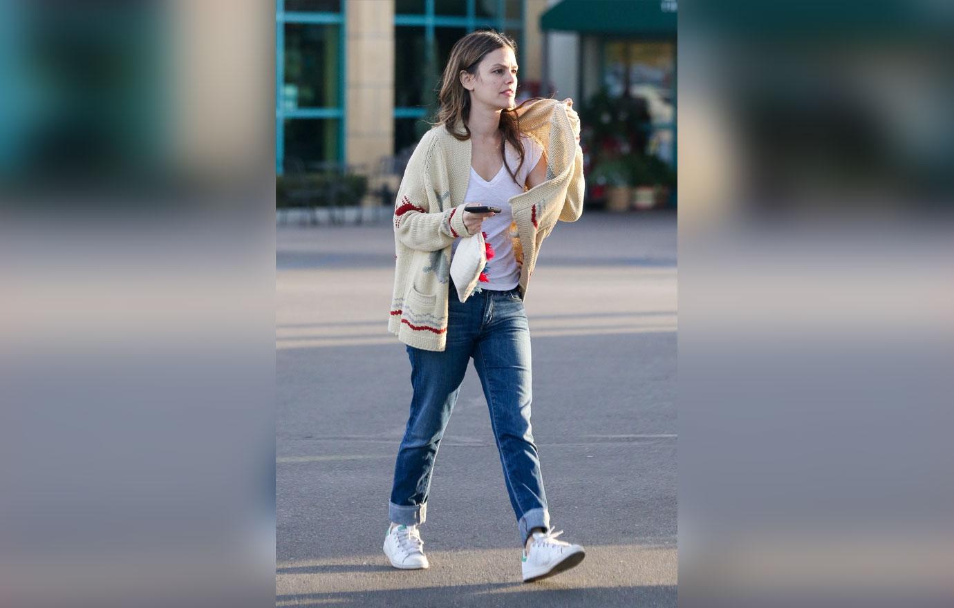 Rachel bilson briar christmas shopping