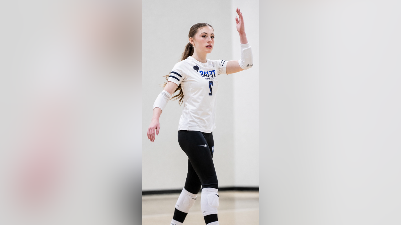 how two texas teenagers turned their love of volleyball into a mission for change
