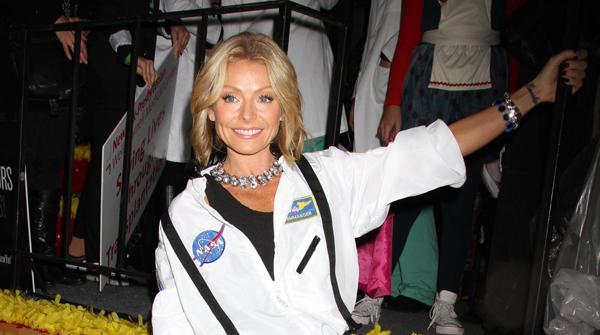 Kelly Ripa Hosting NYC's Halloween Parade