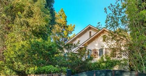 Jessica_simpson_selling_beverly_hills_home_photos_1.jpg