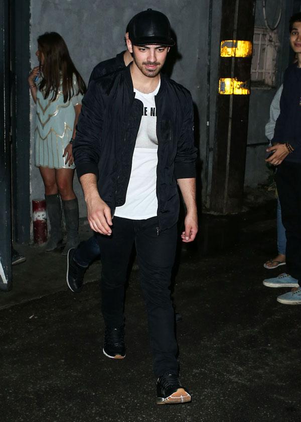 Demi lovato wilmer valderamma joe jonas dj pics splash 02